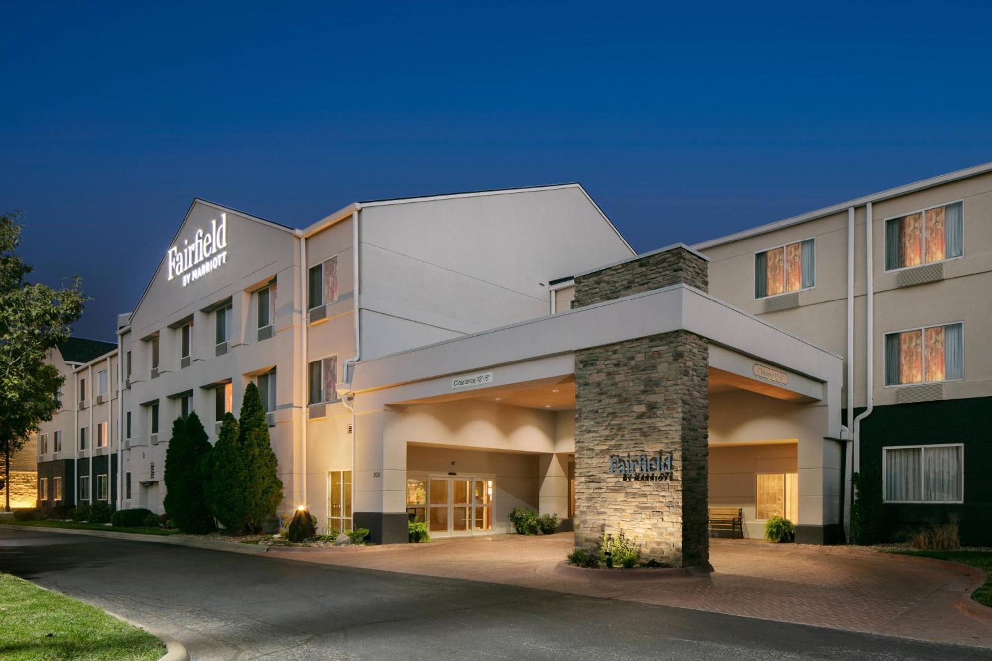 Fairfield Inn Manhattan, Kansas Ngoại thất bức ảnh